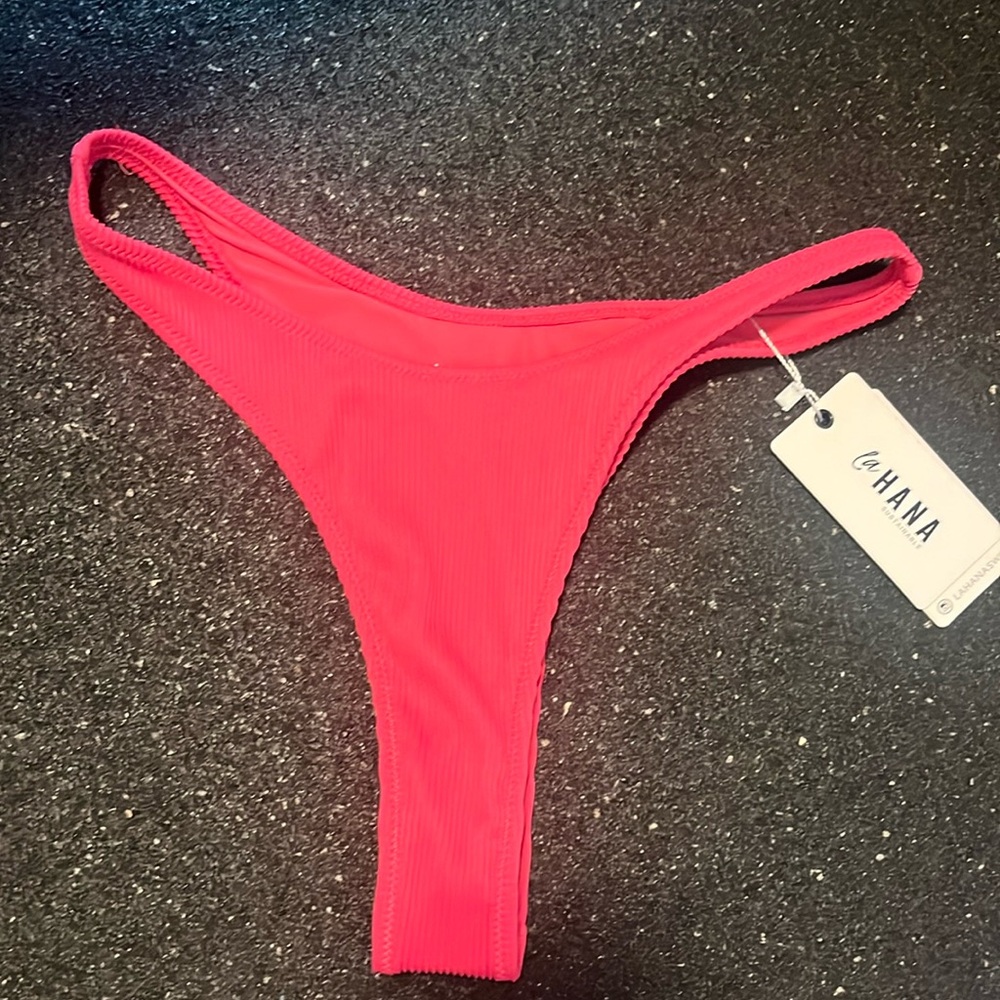 BNWT la HANA Bikini Bottoms Size M